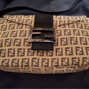 Perfect condition. Only used 3 times. No longer use.